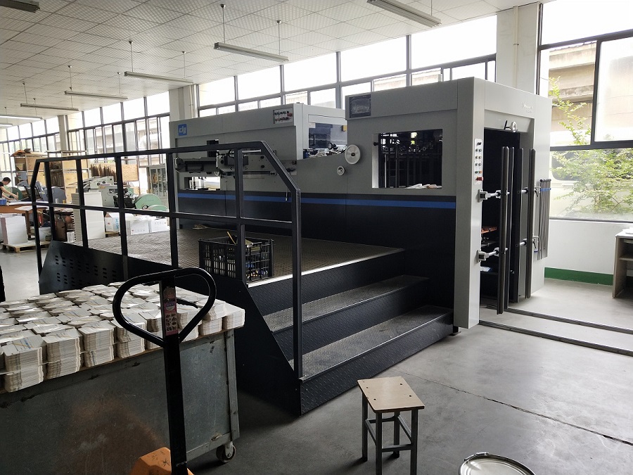 南京纸盒包装厂可以定制不同规格要求的纸箱